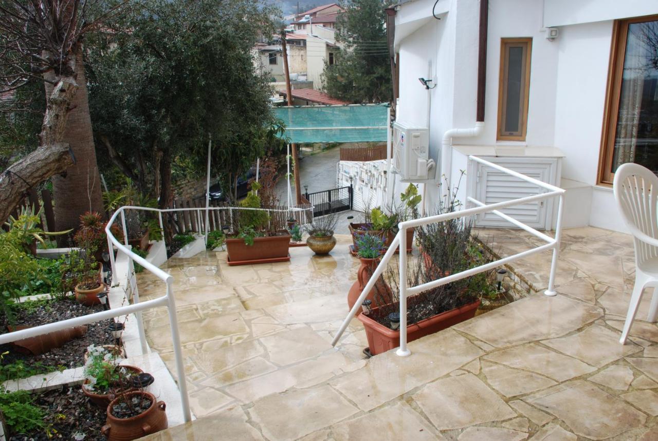 Kanarinis Apartments Ómodosz Kültér fotó